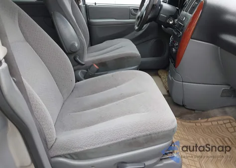 2007 Chrysler Town & Country from USA, damaged, VIN 1A4GJ45R47B114795